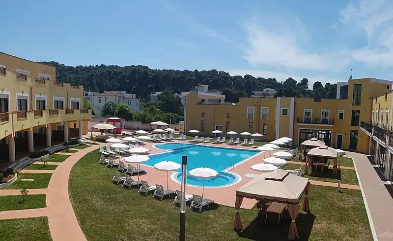 Esterno