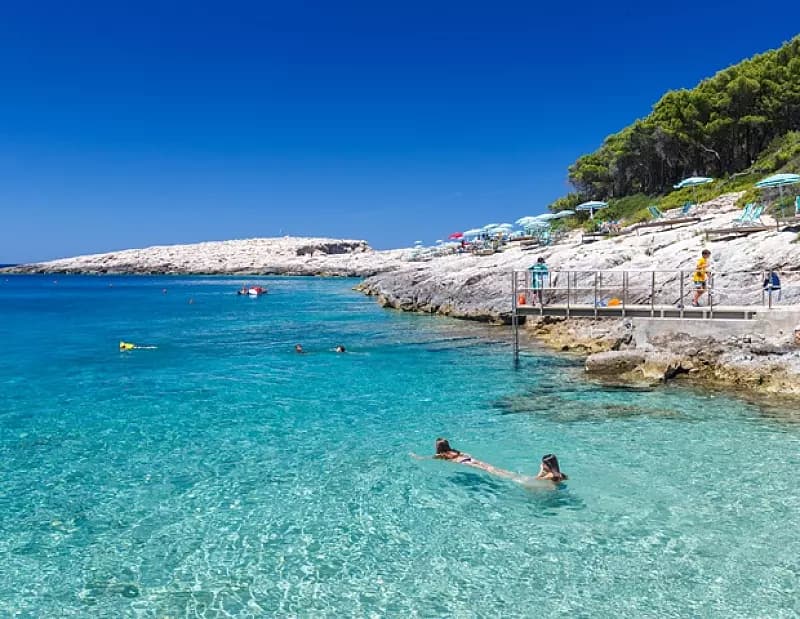 Villaggio Touring Club Italiano