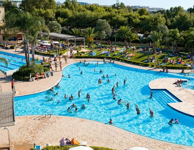 Camping La Masseria - Swimming Pool Area