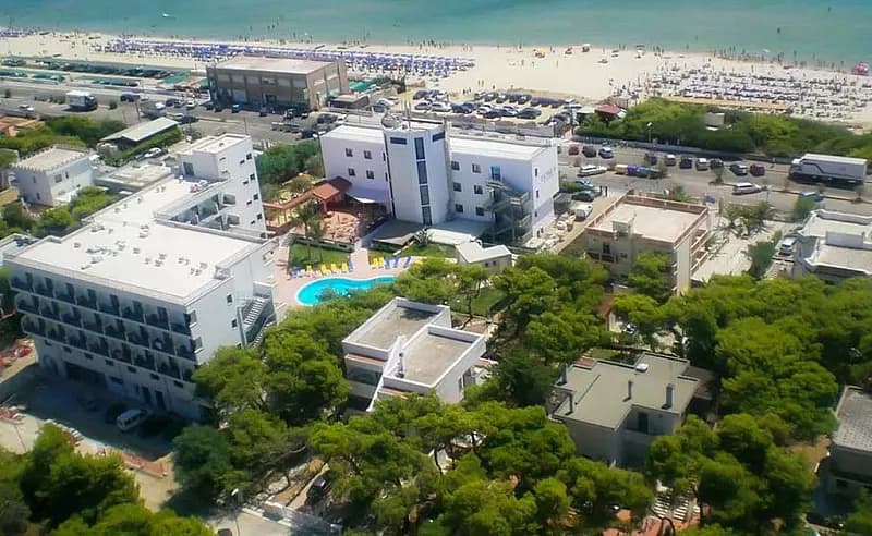 Ticho's Greenblu Hotel