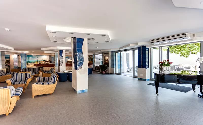 hall