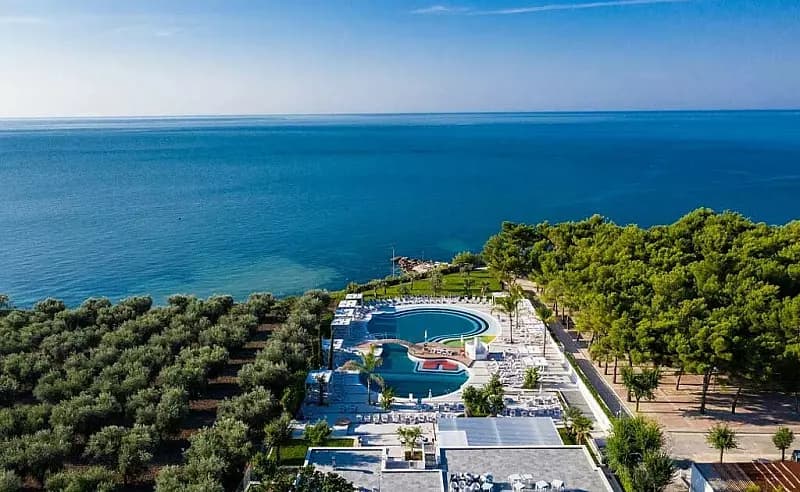villaggio-baia-del-monaco-evvai