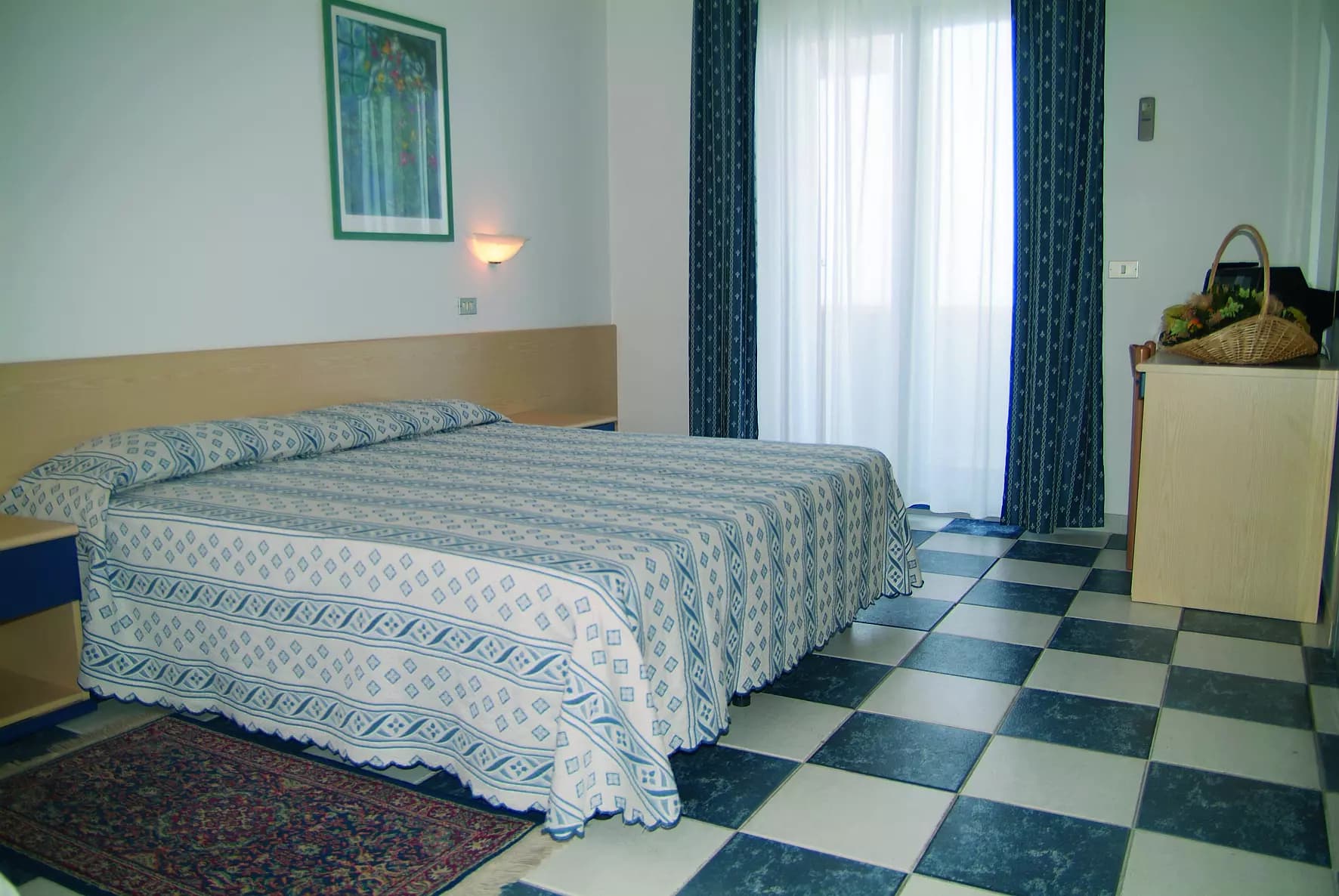 Camera Hotel